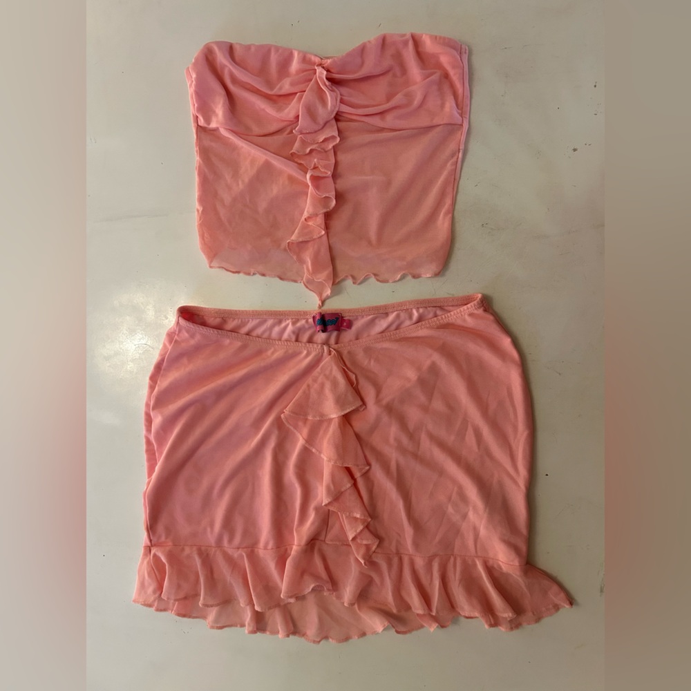 Edikted Pink Strapless Dress